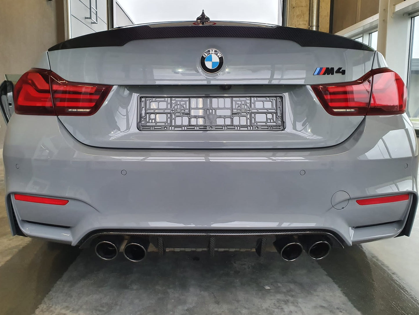 Rear diffuser M-Performance style for the BMW M3 F80 | M4 F82 / F83