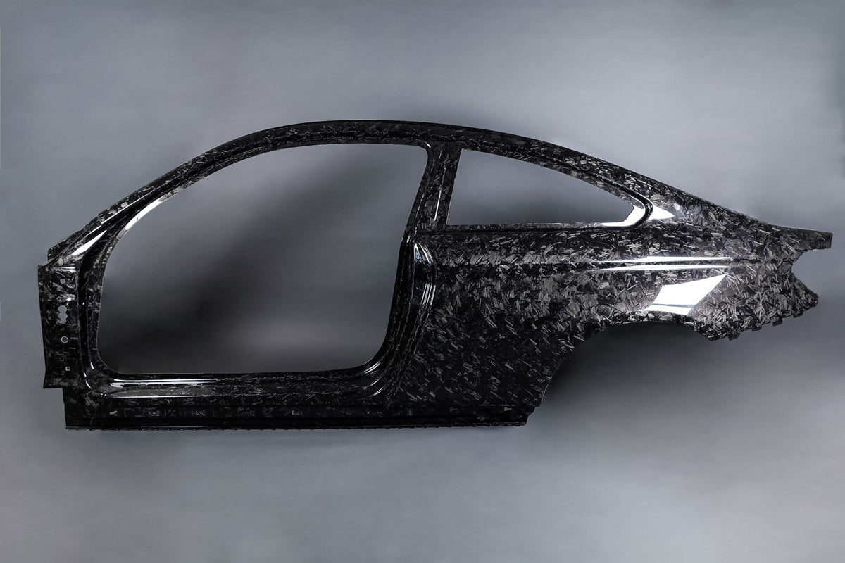 Side panels for the BMW M4 F82