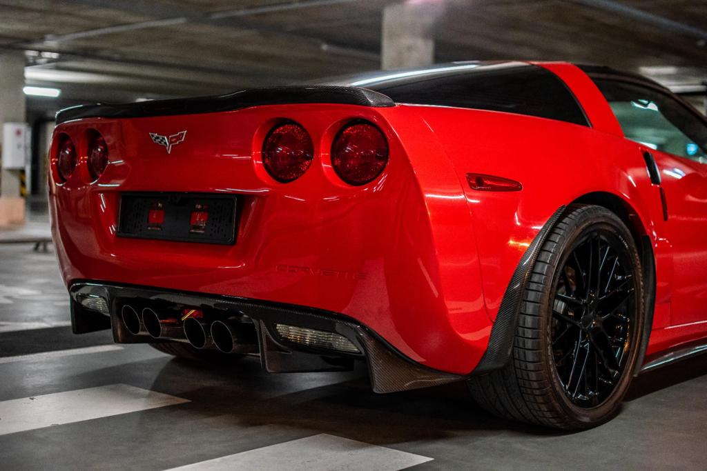HOT DEAL - READY TO SHIP - DISCOUNT - Rear diffuser ZR1 style for the Corvette C6