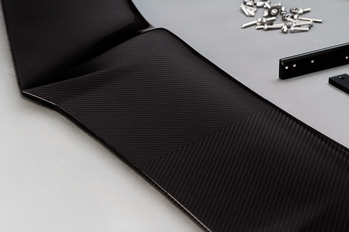 Rear trunk spoiler set ZR1 style for the Corvette C7