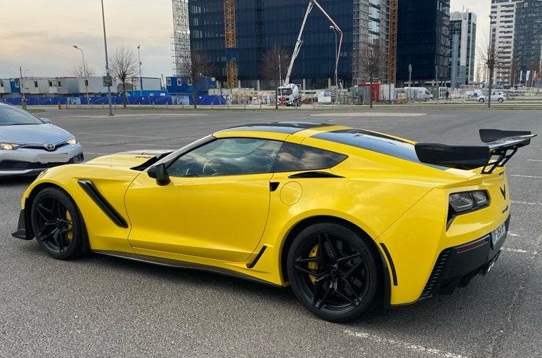 Rear trunk spoiler set ZR1 style for the Corvette C7