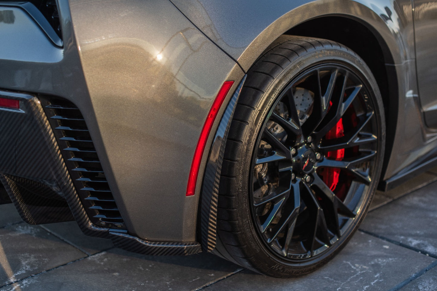 Rear diffuser elerons for the Corvette C7