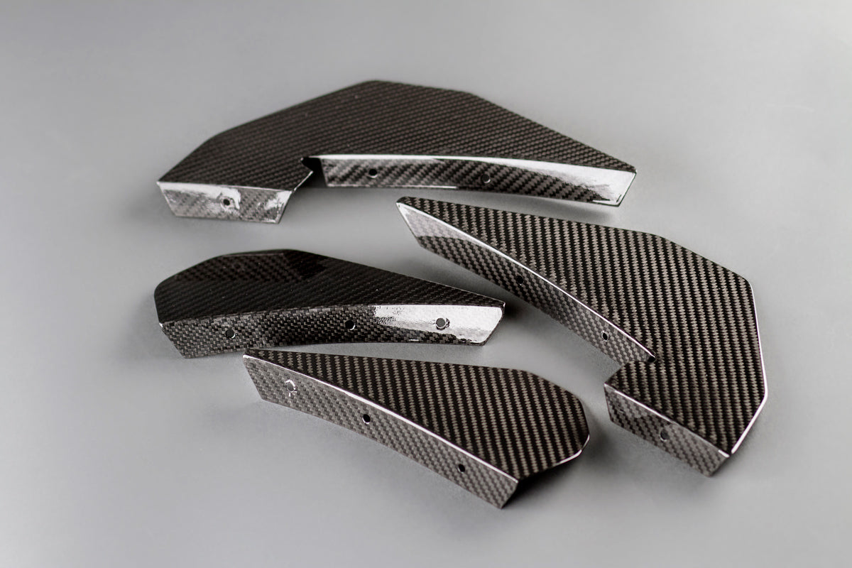Front bumper canards set GT4 style for the BMW M3 F80 | M4 F82 / F83