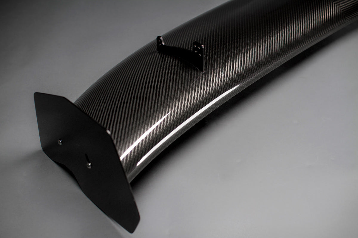 Rear trunk spoiler GT4 style for the BMW M4 F82