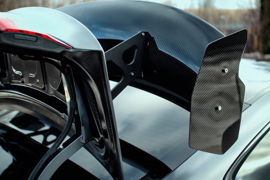 Rear trunk spoiler GT4 style for the BMW M4 F82