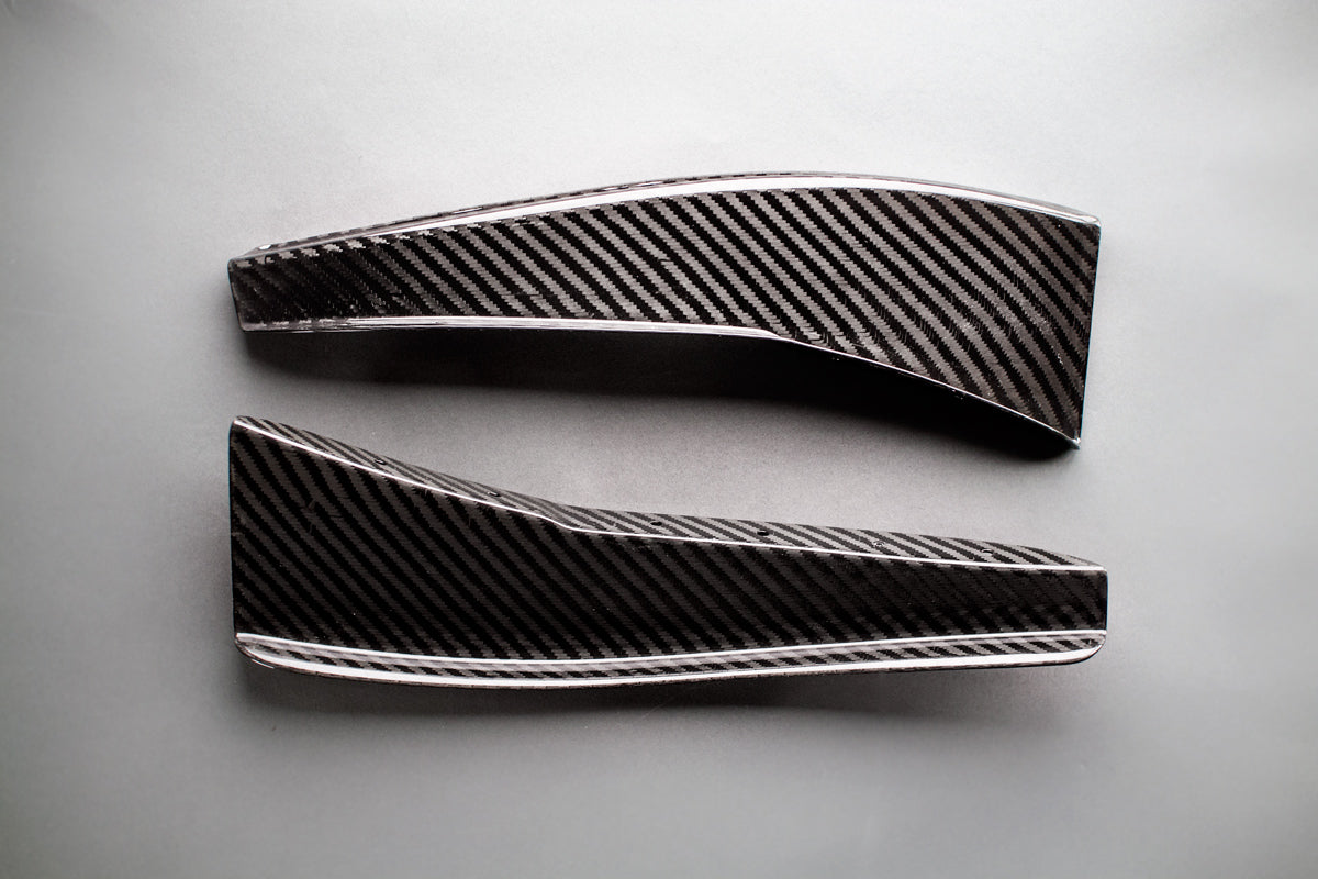 Front bumper canards set for the BMW M3 E90 / E92