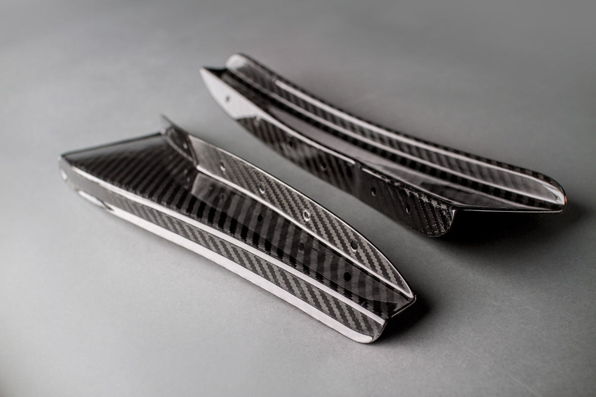 Front bumper canards set for the BMW M3 E90 / E92
