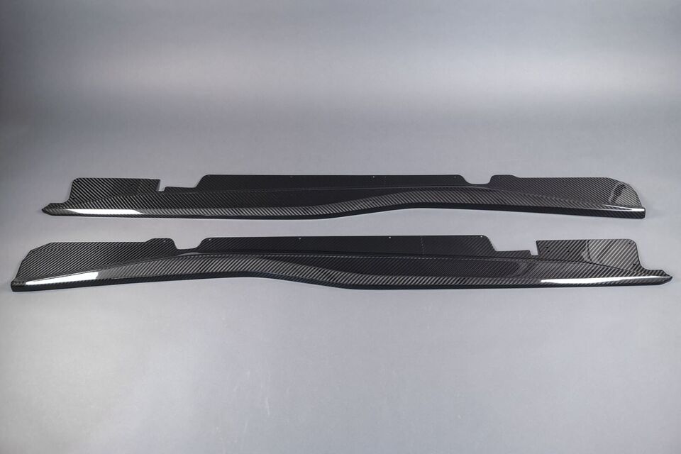 Side skirts set Z06 style for the Corvette C7