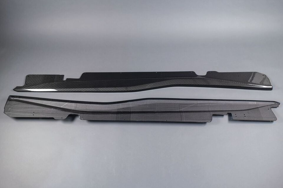 Side skirts set Z06 style for the Corvette C7