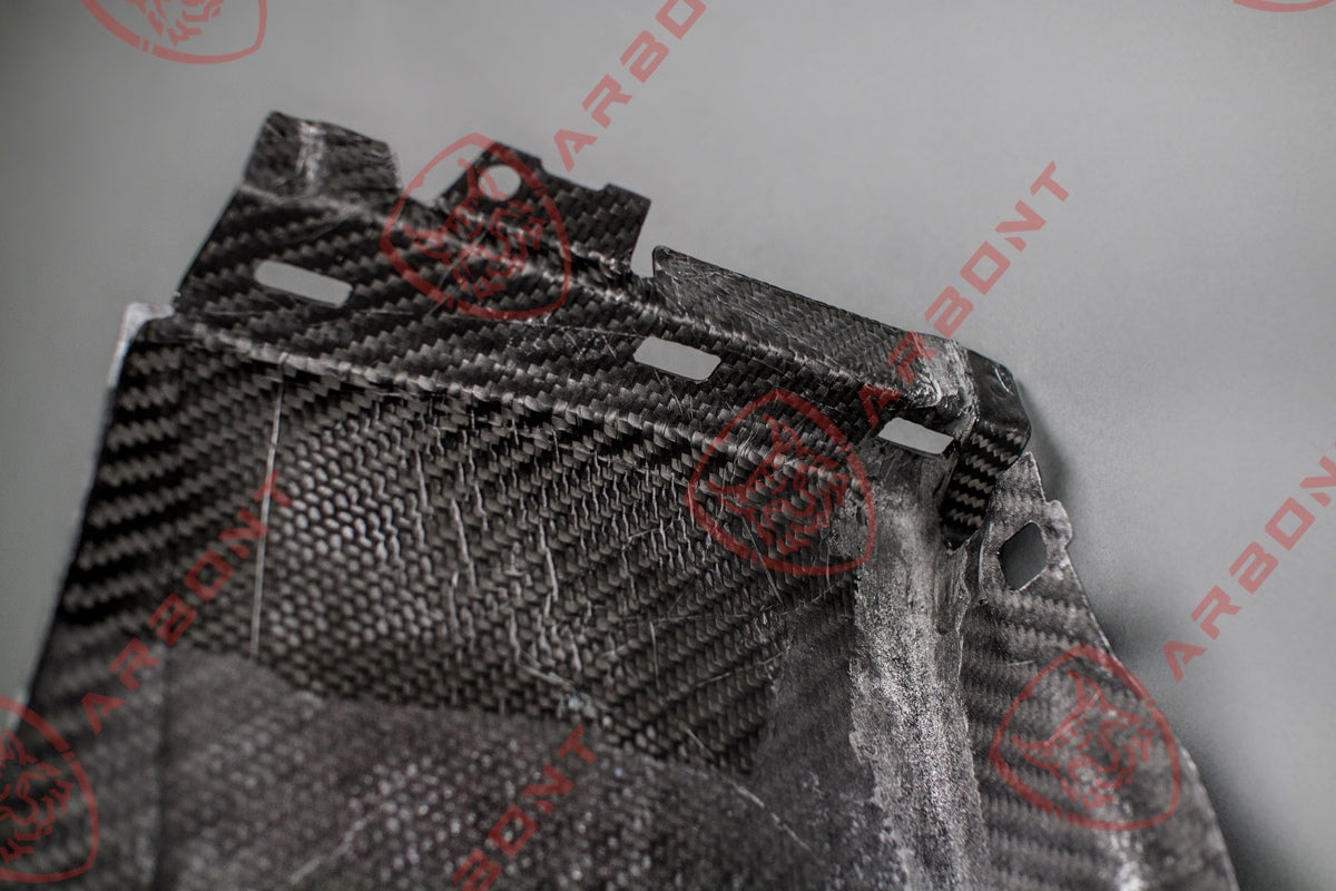 STOCK - Front fenders for the BMW M4 F82 / F83