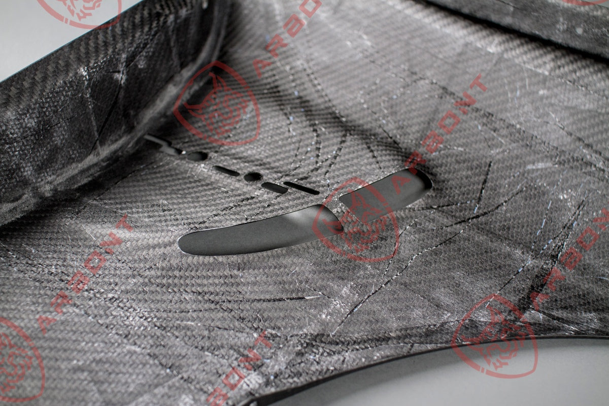 STOCK - Front fenders for the BMW M4 F82 / F83