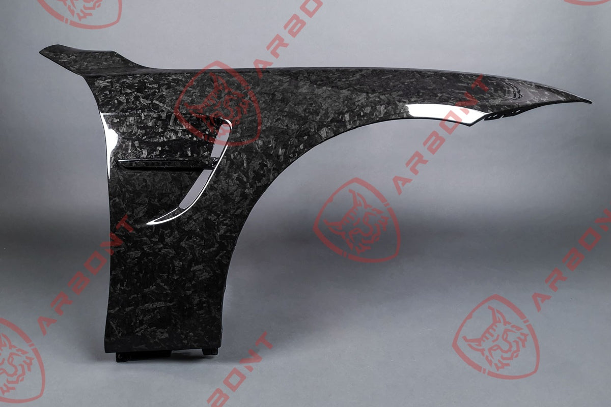 STOCK - Front fenders for the BMW M4 F82 / F83