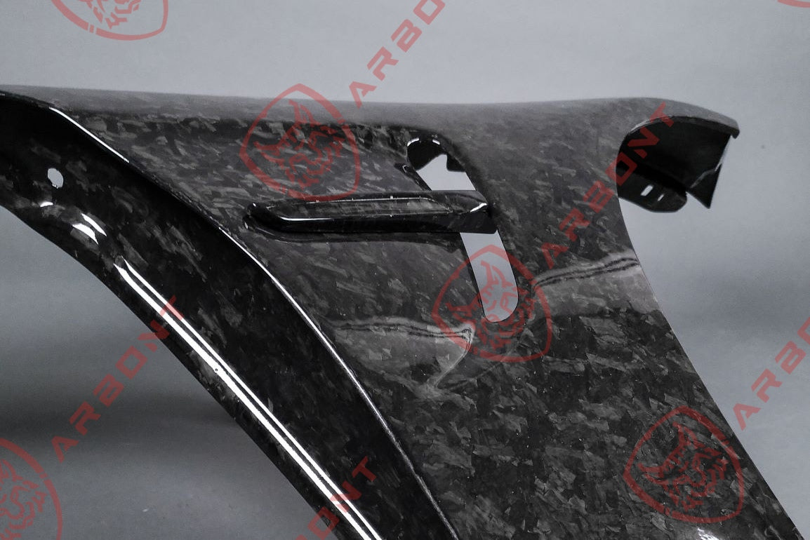 STOCK - Front fenders for the BMW M4 F82 / F83