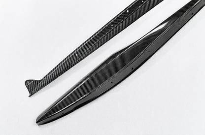 Side skirts set for the Corvette C8