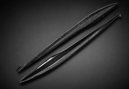 Side skirts set for the Corvette C8